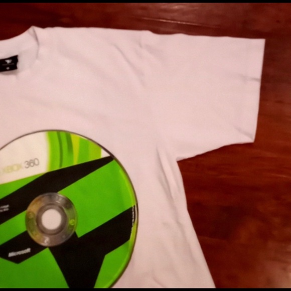 FaZe x Xbox “Disk” Shirt SIZE (M) - Picture 5 of 6